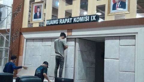 Meeting Room – DPR RI Commission IX